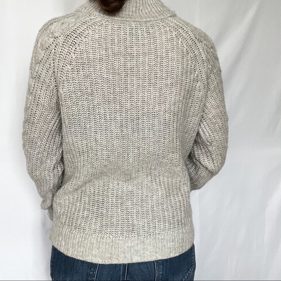 J.Crew Cable Knit Pullover Sweater Women Size S - Picture 5 of 15
